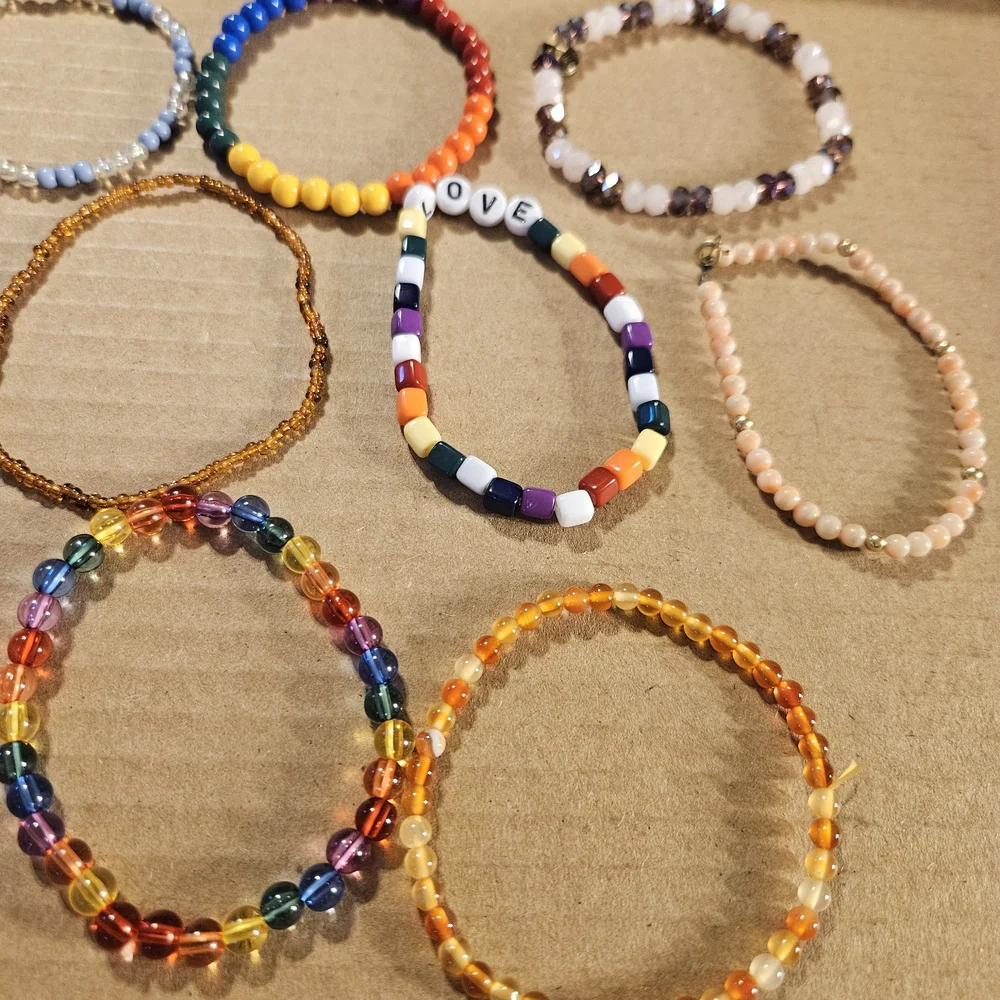 Lot 8 Pieces Bracelets Beaded Assorted